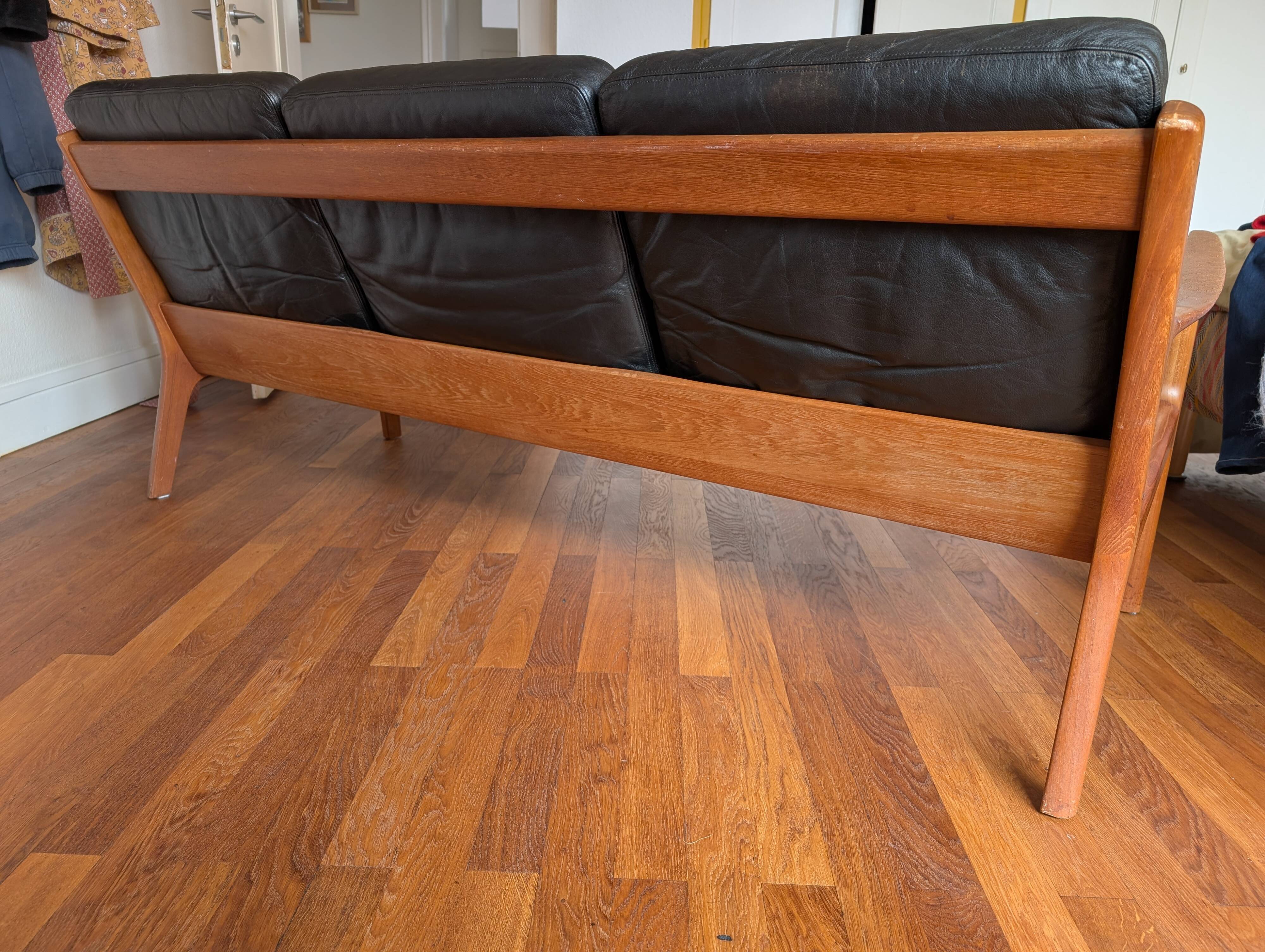 Three-seater sofa, Grete Jalk, France & Søn, Denmark, 1960