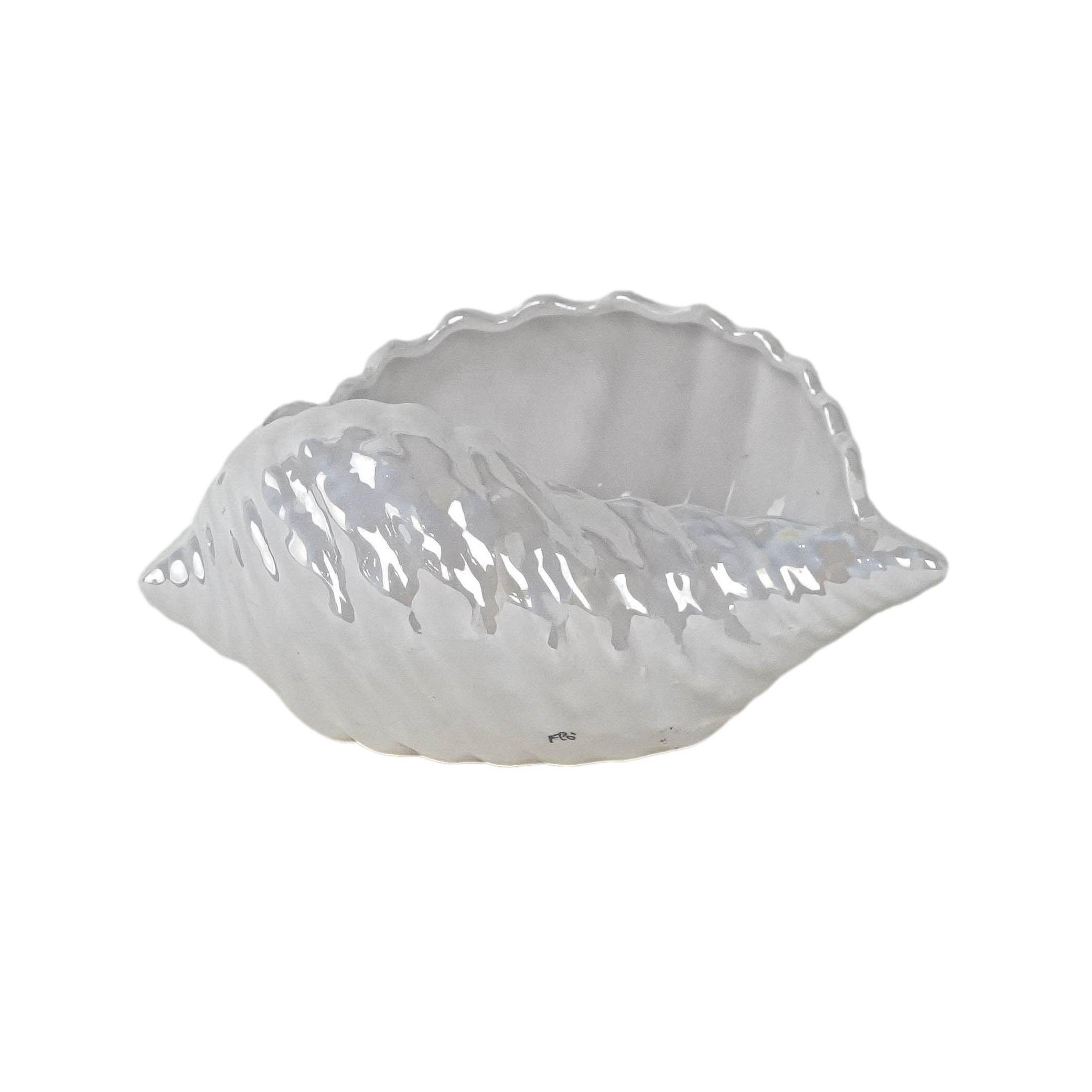 Decorative porcelain seashell, Italian design, 1970s, production: Italy