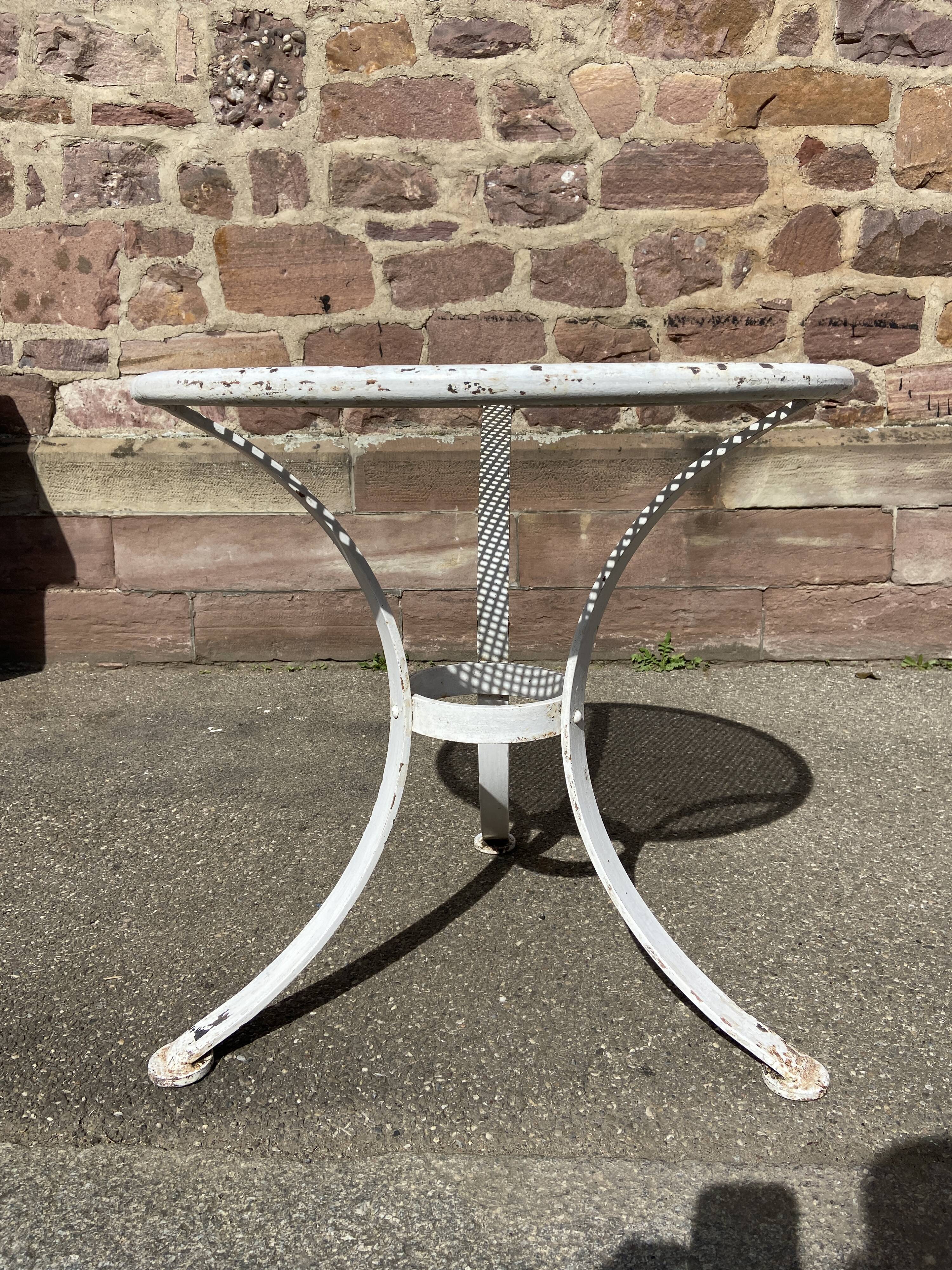 Pedestal table metal garden bistro 1950 vintage