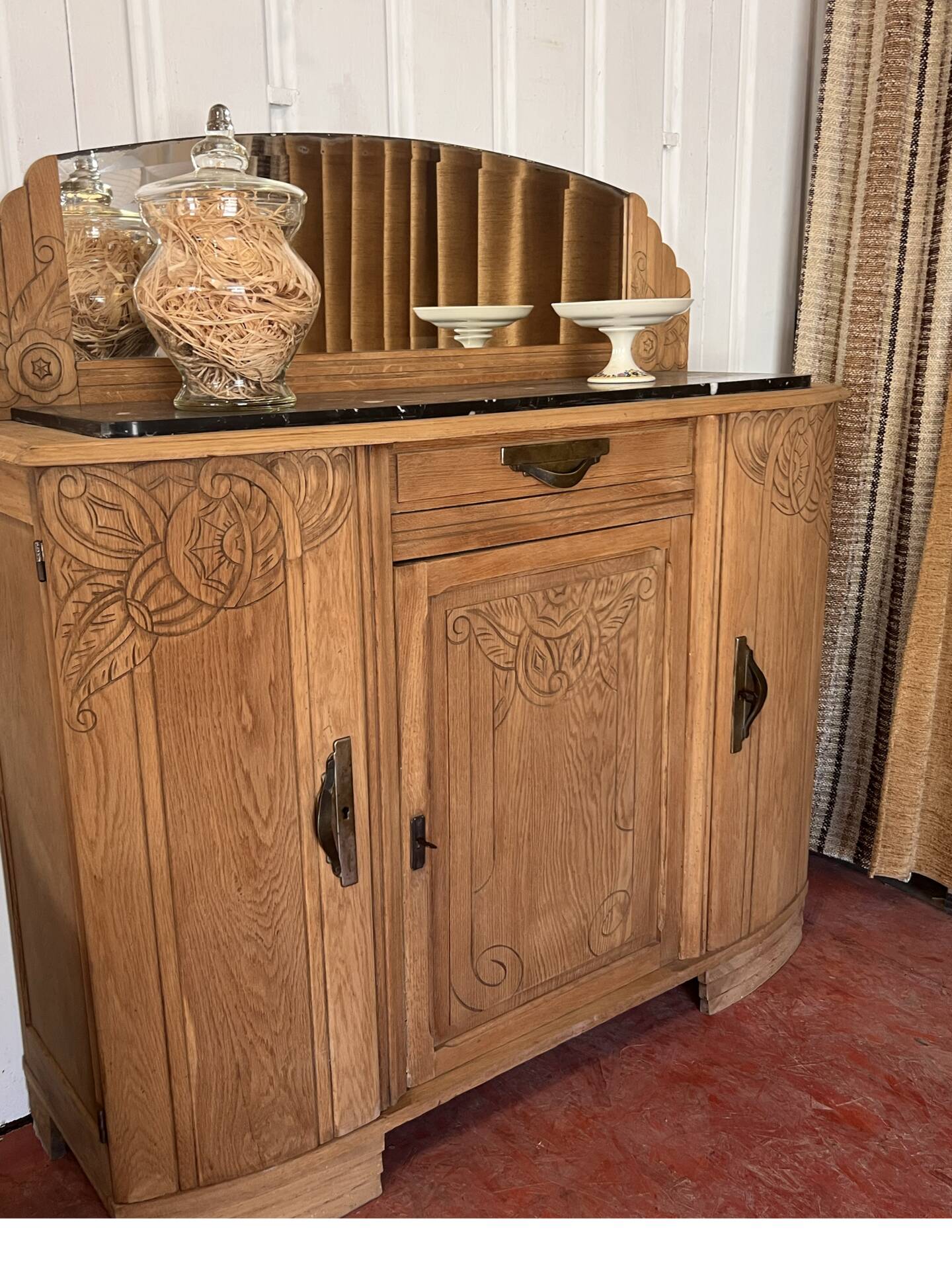 Art Deco style furniture