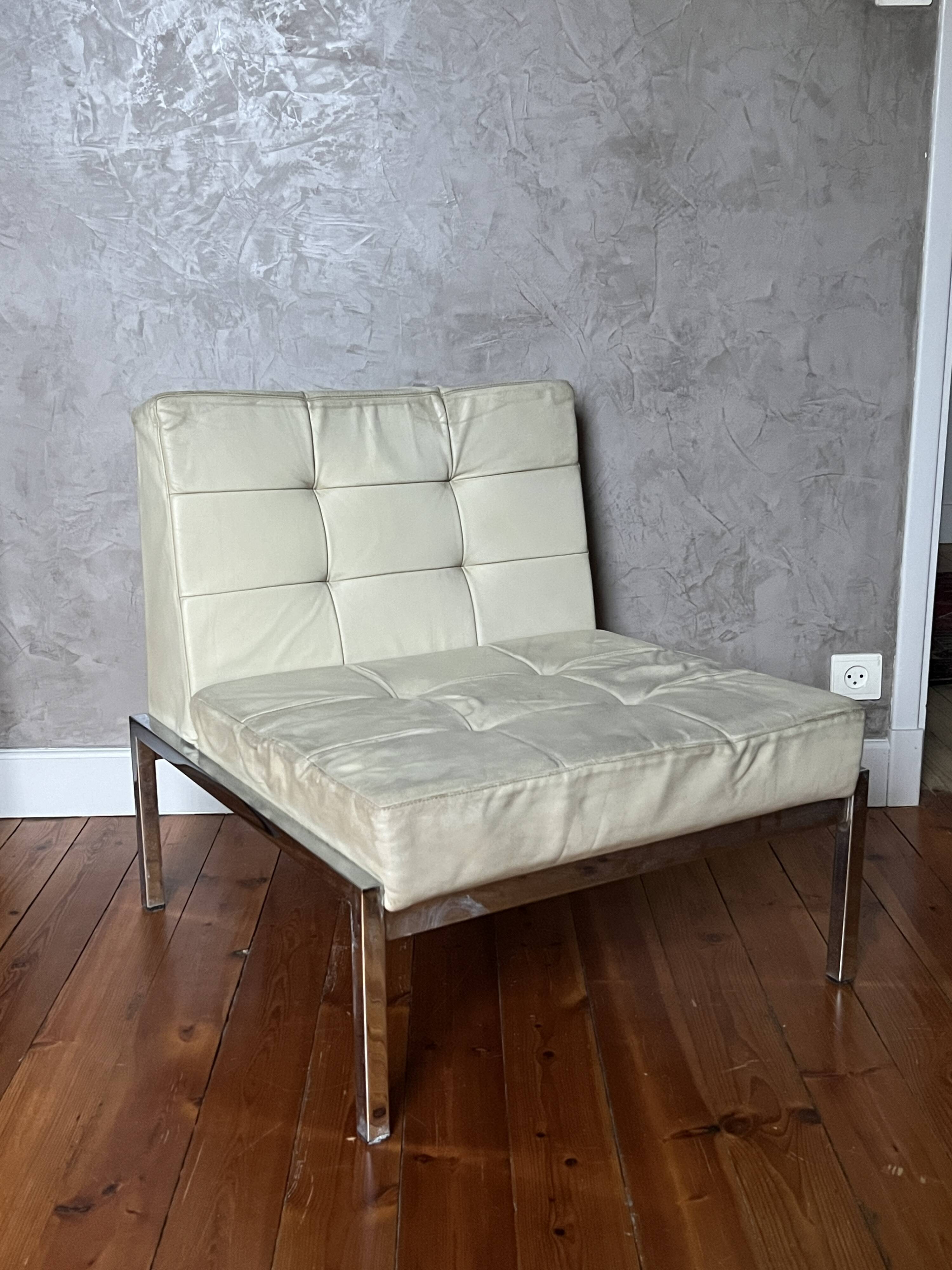 “Samurai” fireside chair by Joseph André Motte - Circa 70