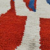 Decorated natural wool rug 250cm x 150cm