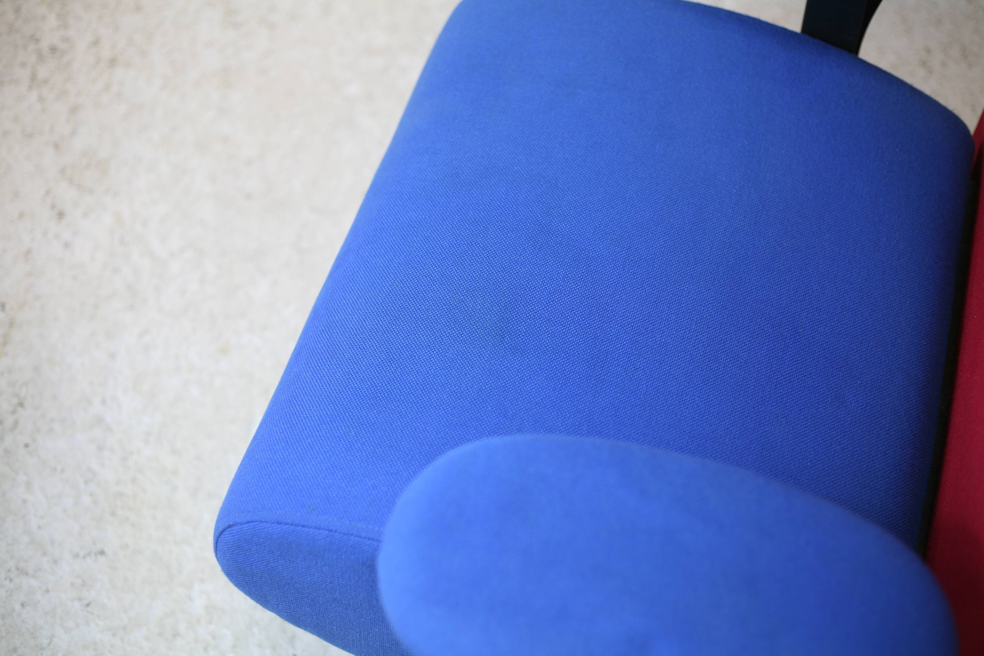 Paire de fauteuils 1995