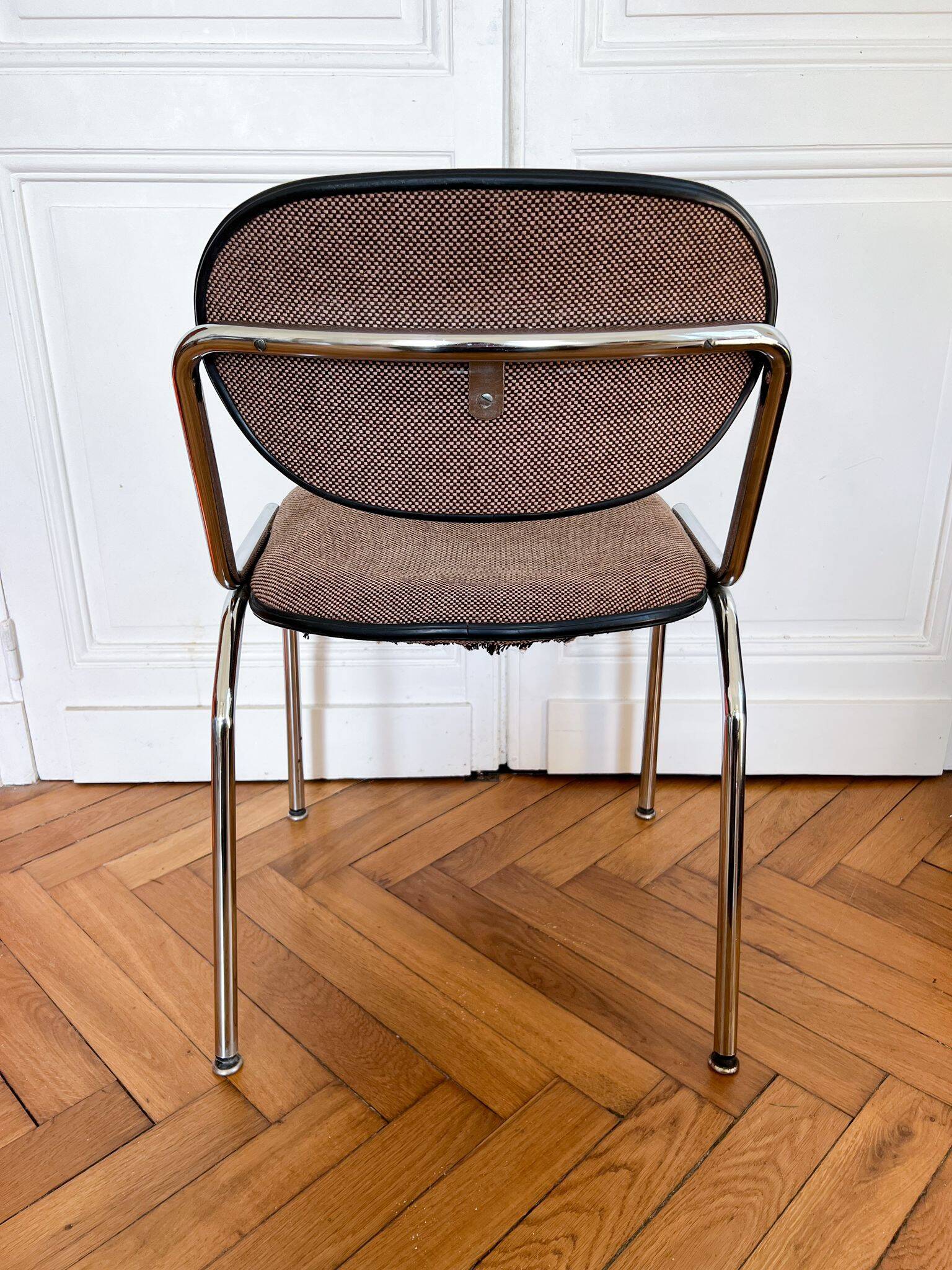 Vintage 80s office chair