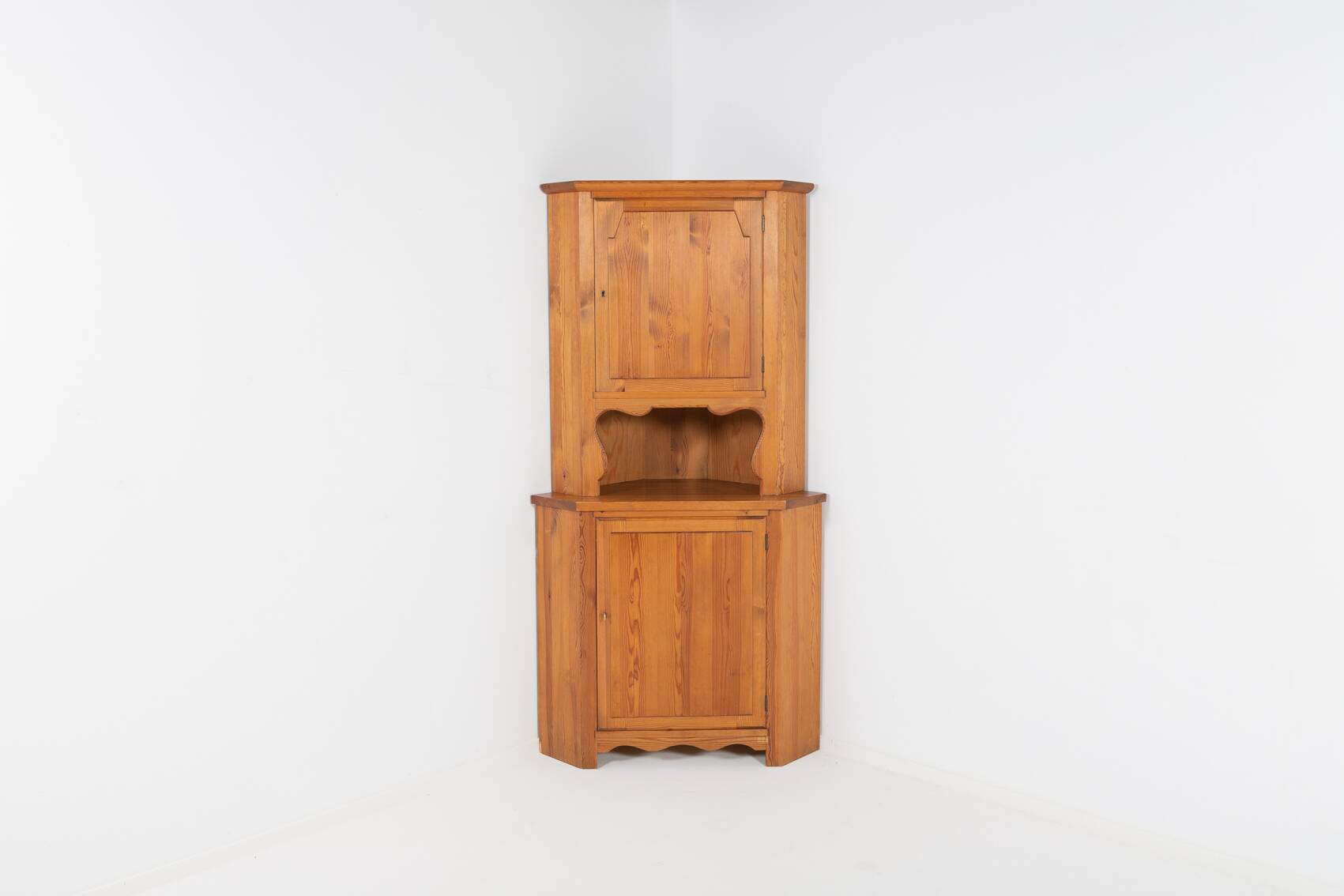 Axel Einar Hjorth ‘Lovö’ solid pine corner cabinet by Nordiska Kompaniet