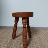 Oak wood tripod stool