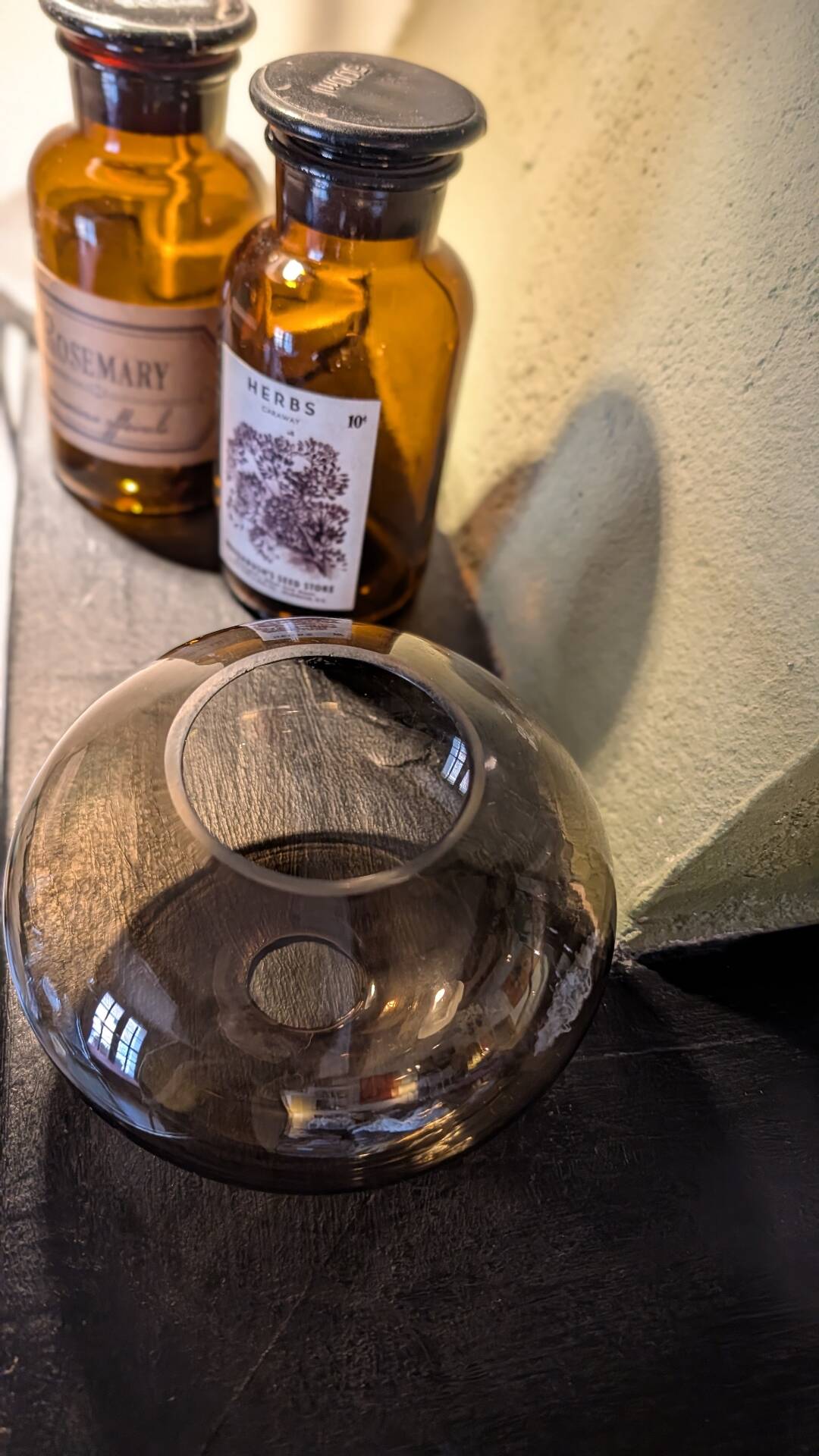 Globe en verre fumé