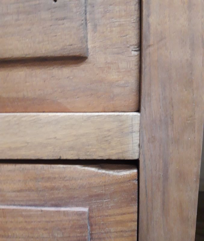 Minister's desk in walnut with drawers