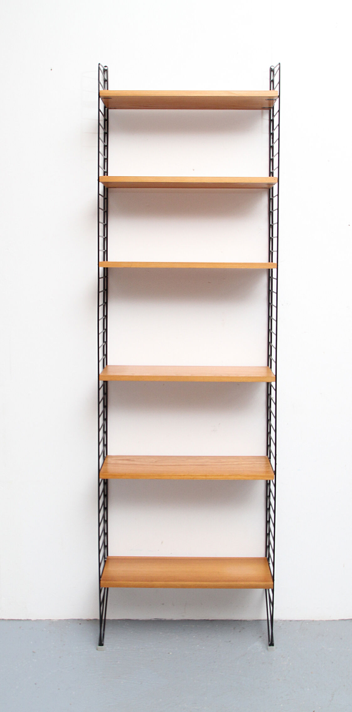 1960s wall unit in ash, Nisse Strinning for String