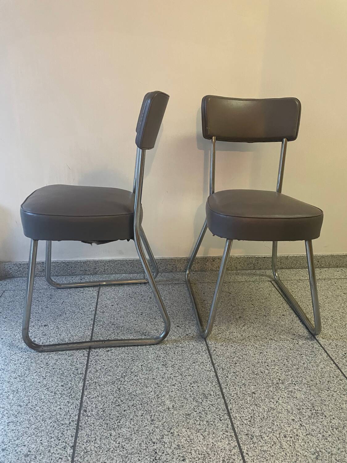 2 chaises de bureau vintage Roneo