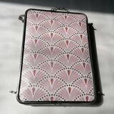 Mirror tryptic barber