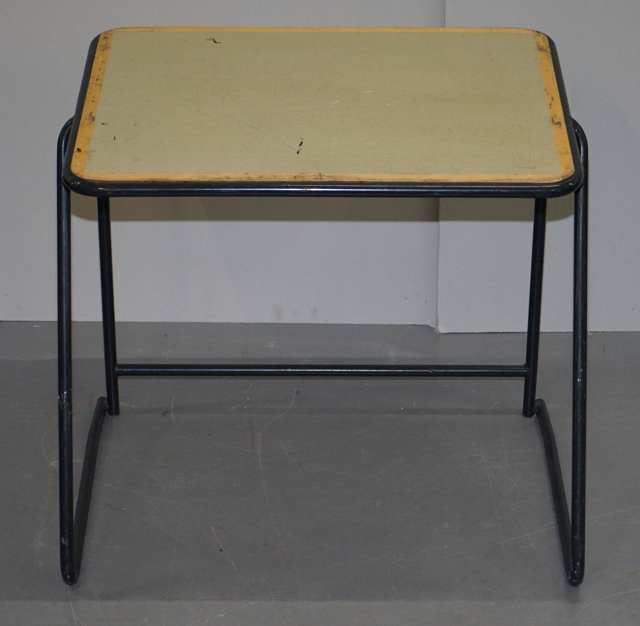 Table de bureau empilable militaire britannique en acier inoxydable