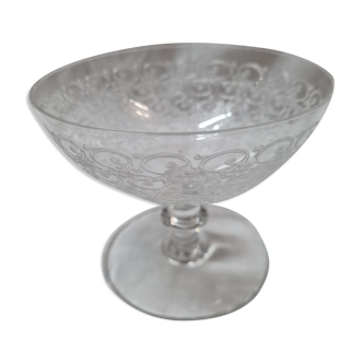 Baccarat crystal champagne glass, Rohan model, 1920