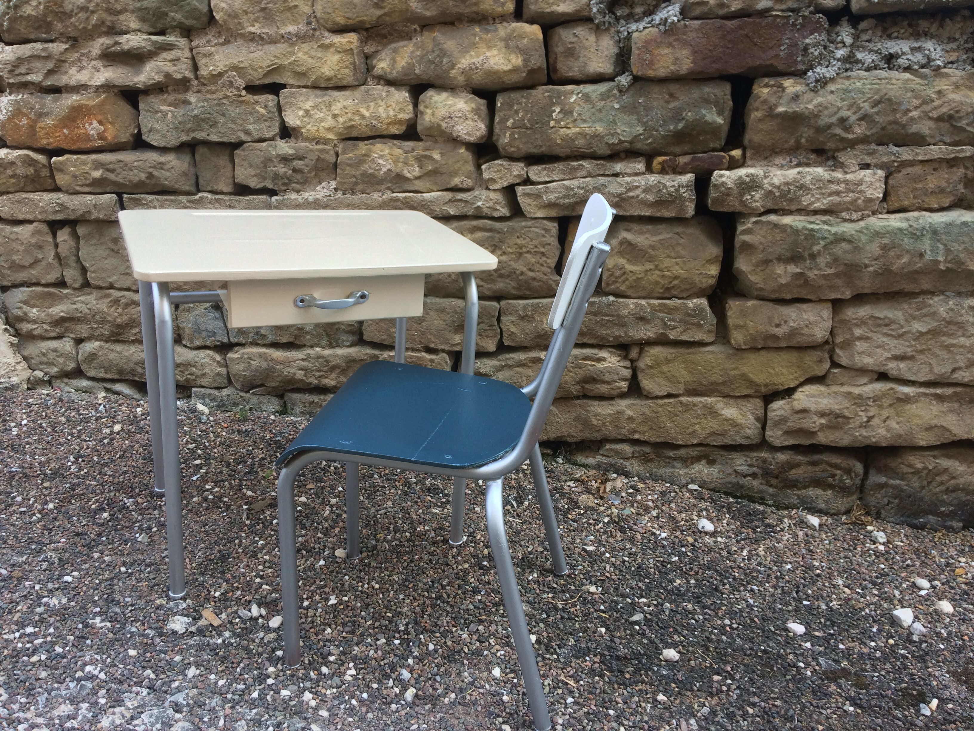 Bureau écolier et sa chaise