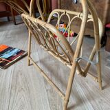 Magazine holder