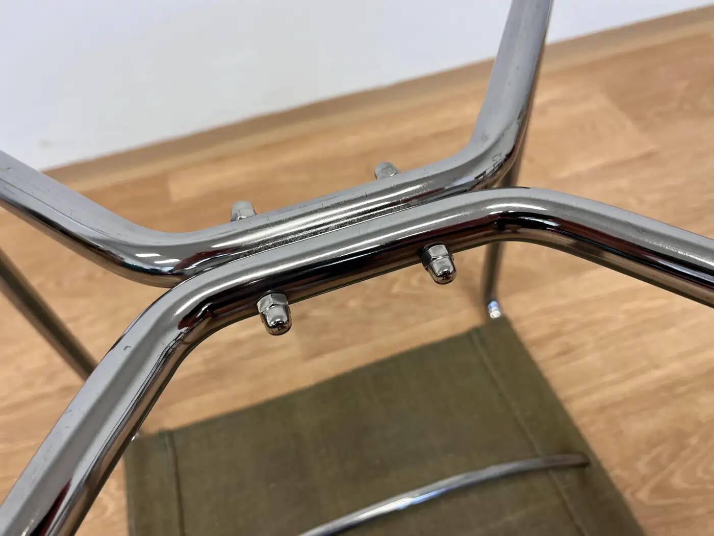 Tabouret Bauhaus chromé Thonet B8 par Marcel Breuer, 1930