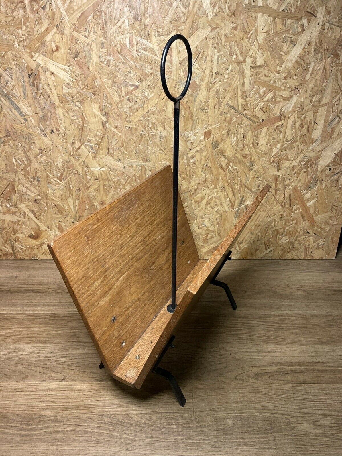 Porte revue anicen vintage year 50,60' modernist, chene, deco chic