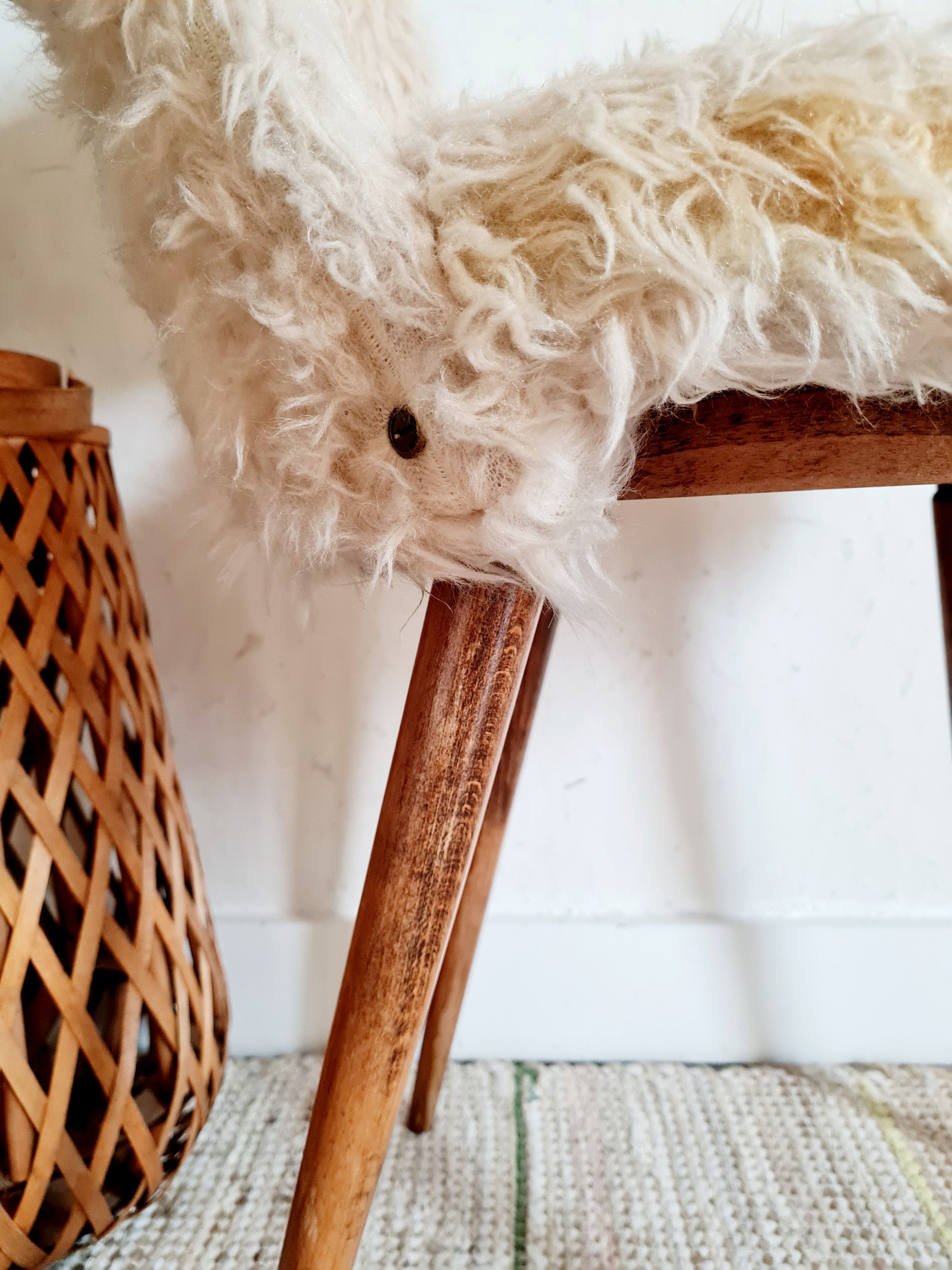 Wooden cream mouldy chair peddling spindle