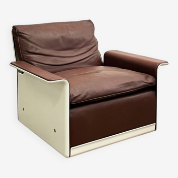 Mid-Century Modern Lounge Armair in Fiber Glass and Leather by Dieter Rams,Vitsoe, Germany, 1960s