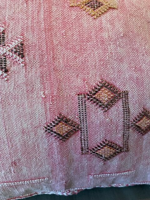 Vegetable silk cushion cover