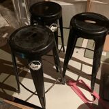 Bar stool