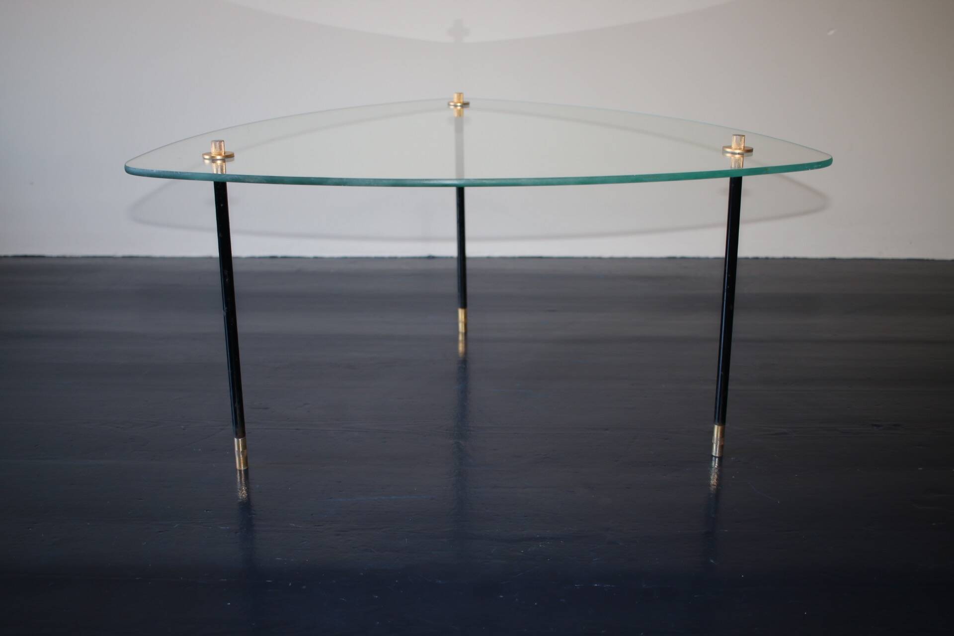 Table d'appoint France années 1950s