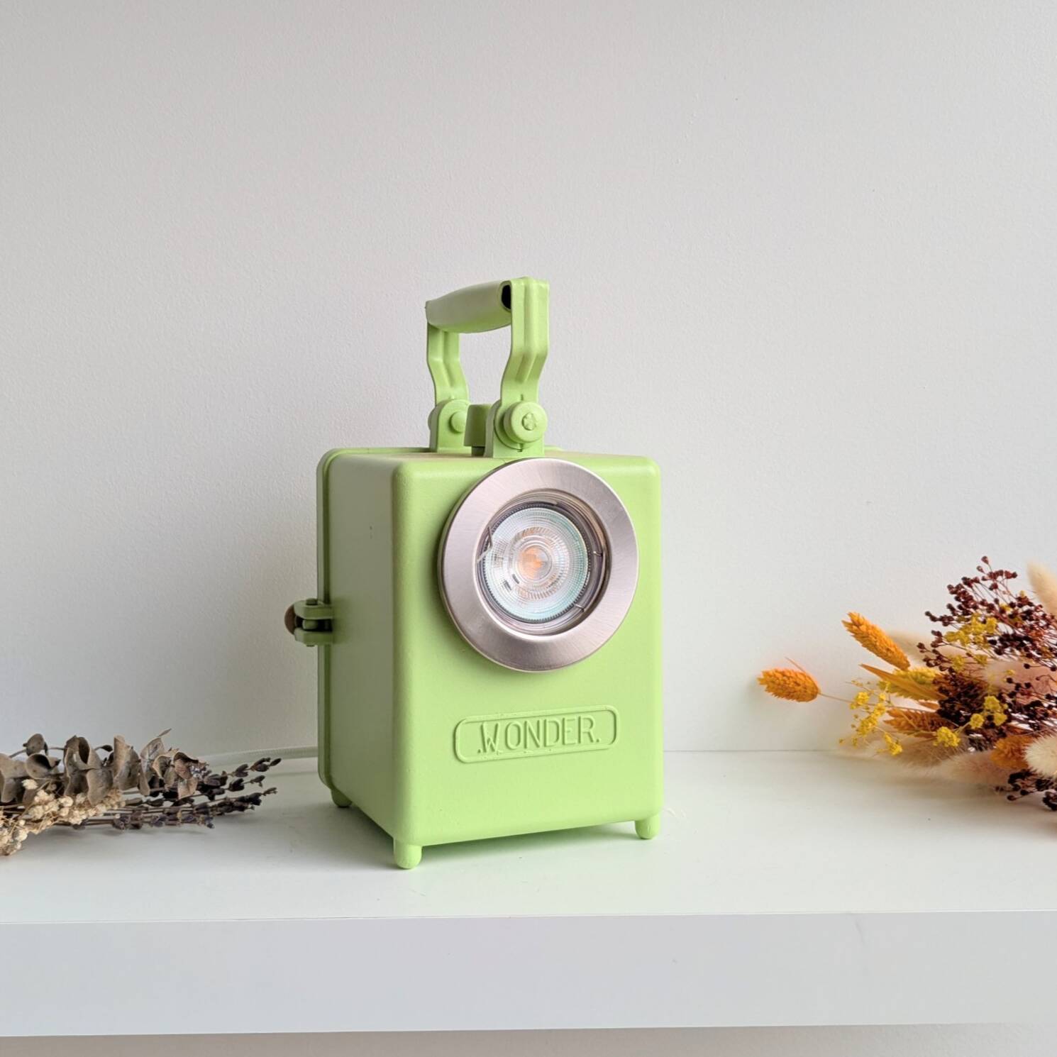 lampe d'ambiance Wonder vert pistache