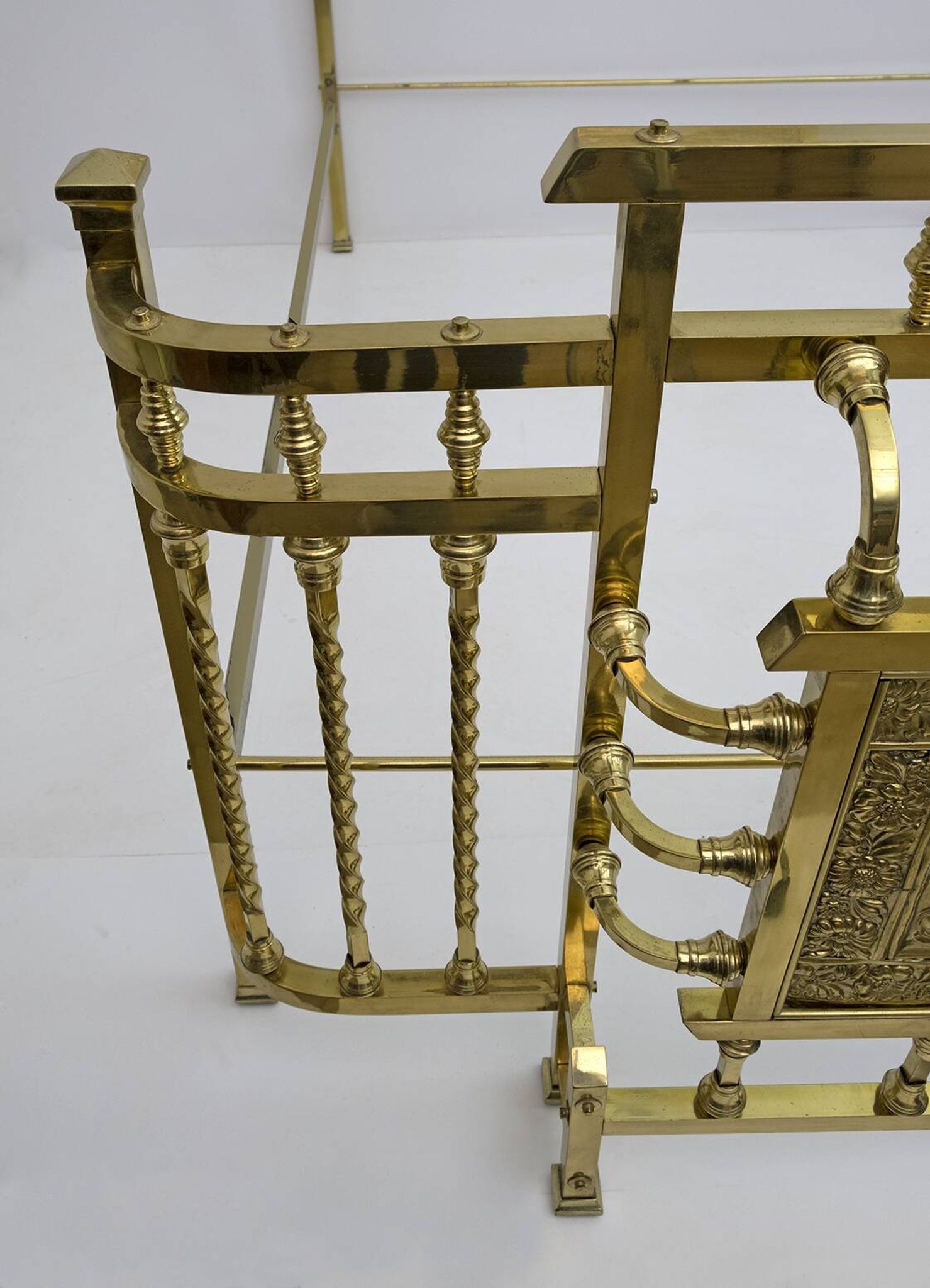 Art Nouveau Italian Brass Double Bed, Early 1900s