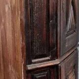 Encoignure rustique style Louis XIII en chêne massif vers 1800