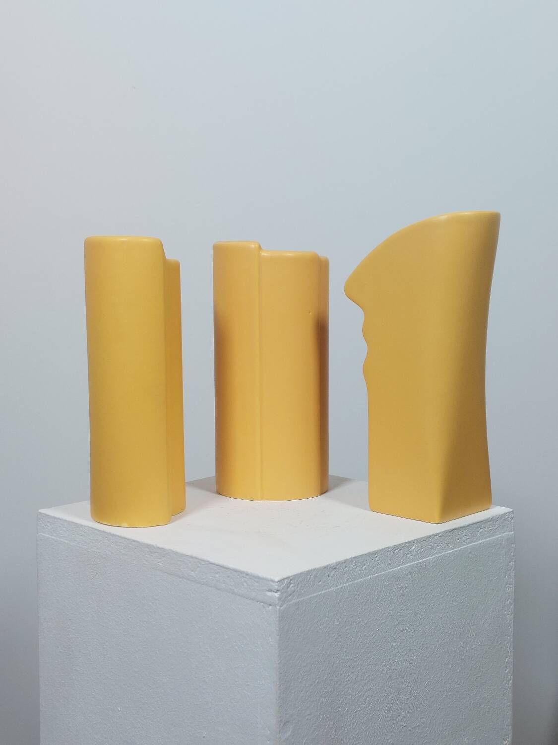 Trio de vases jaunes de style Memphis par ASA Allemagne