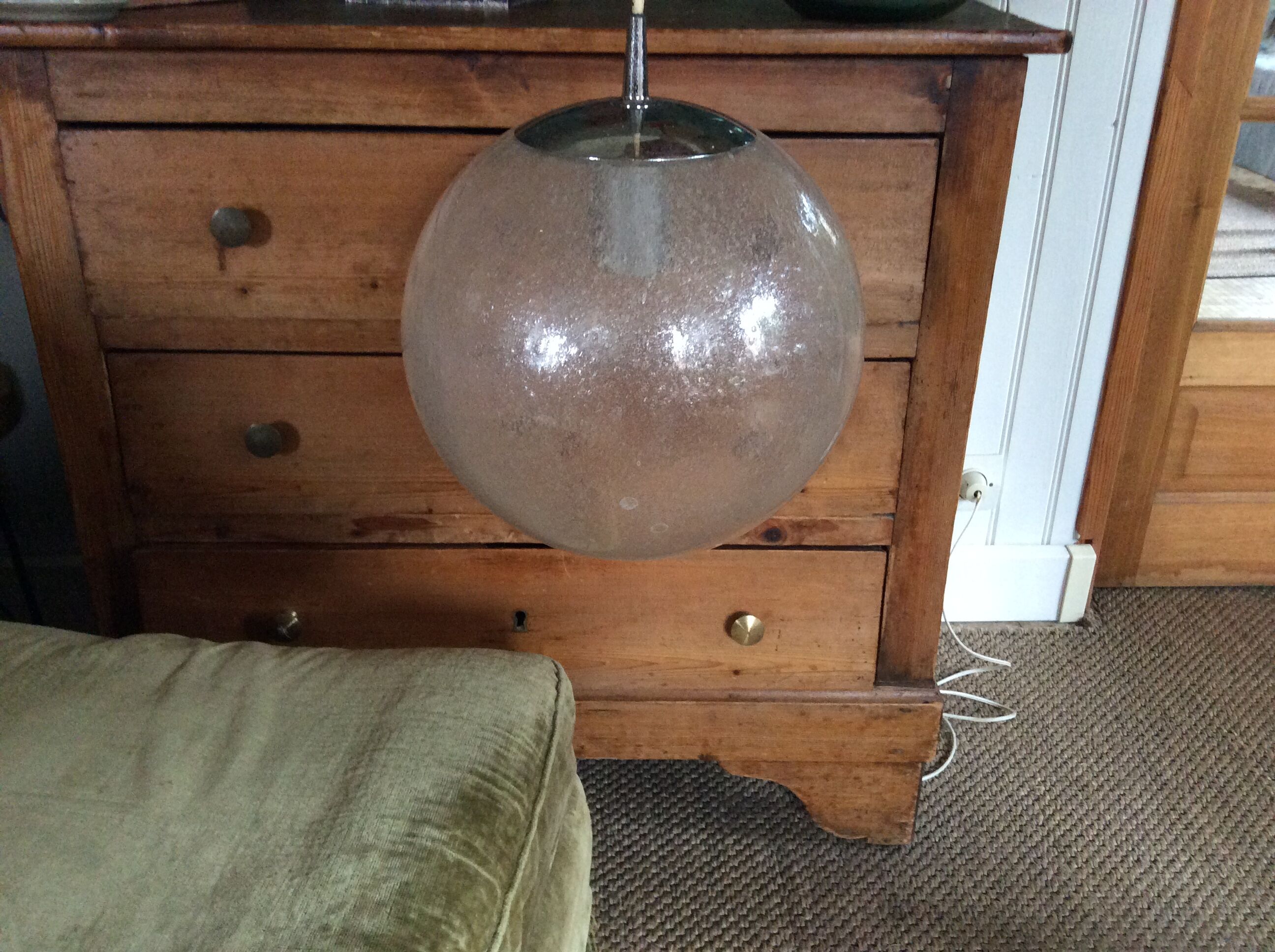 Ball suspension