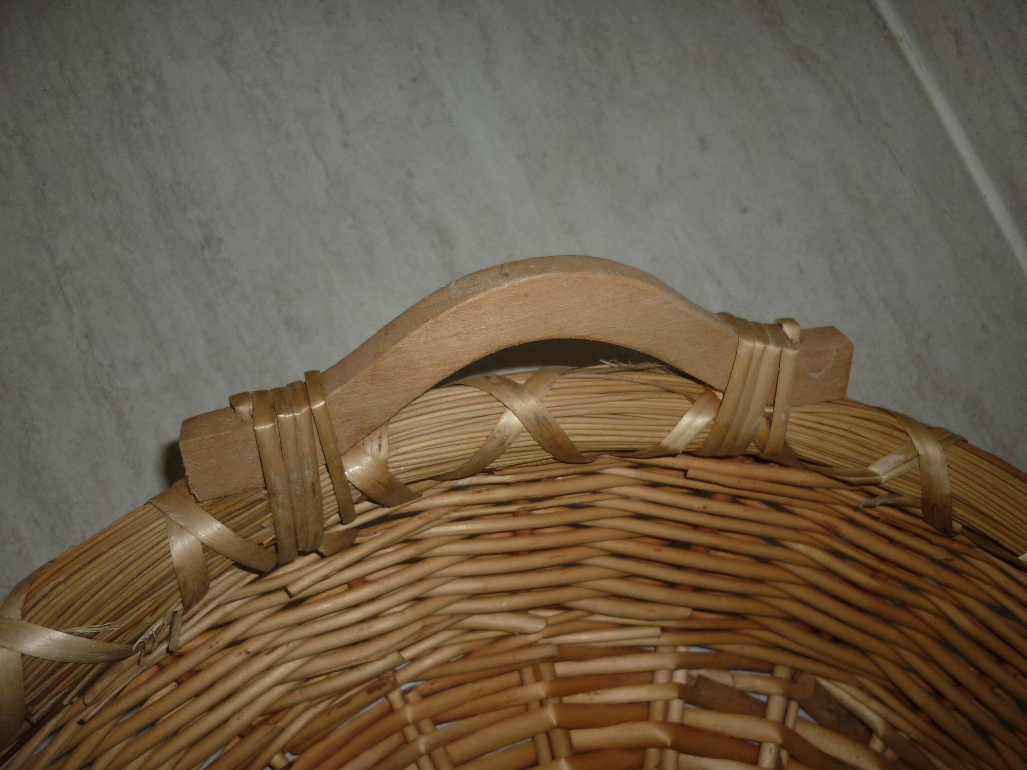 Large round basket with handles Ø 58 cm