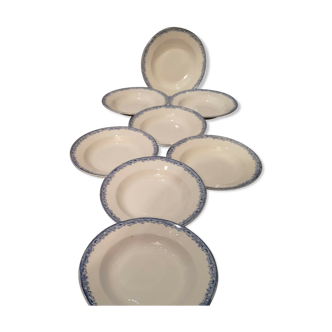 Series of 8 hollow plates in Sarreguemines earthenware model Fontanges