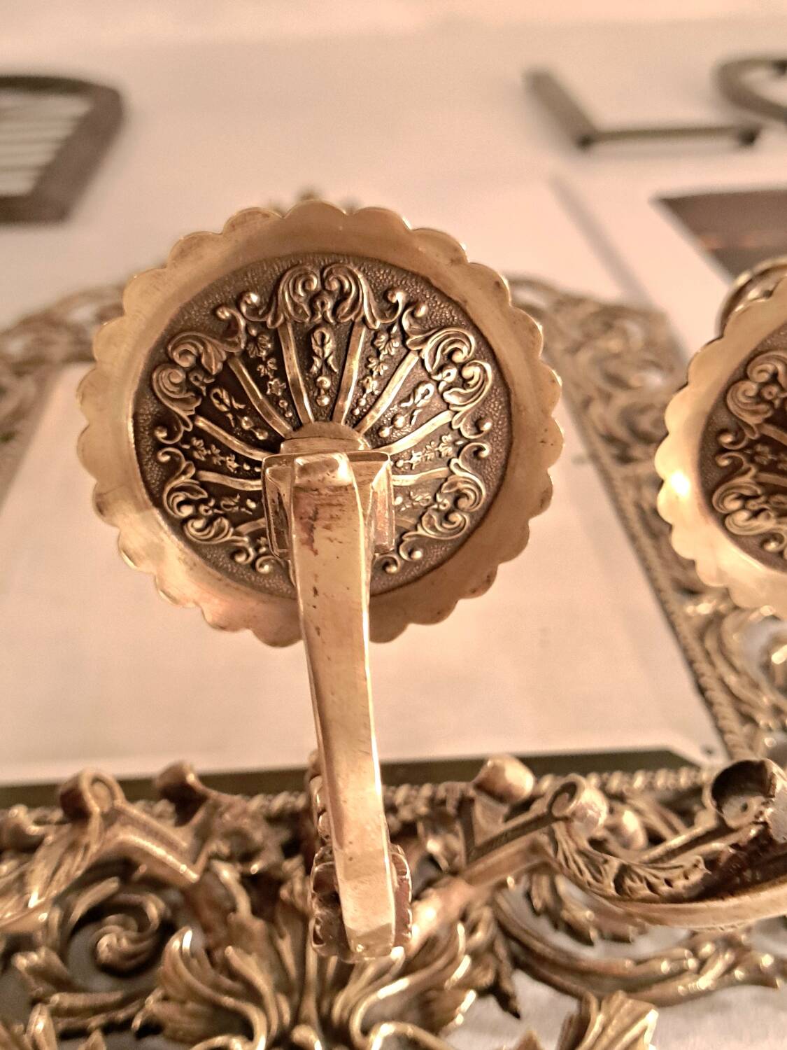 Paire d'appliques miroirs XIXème en bronze