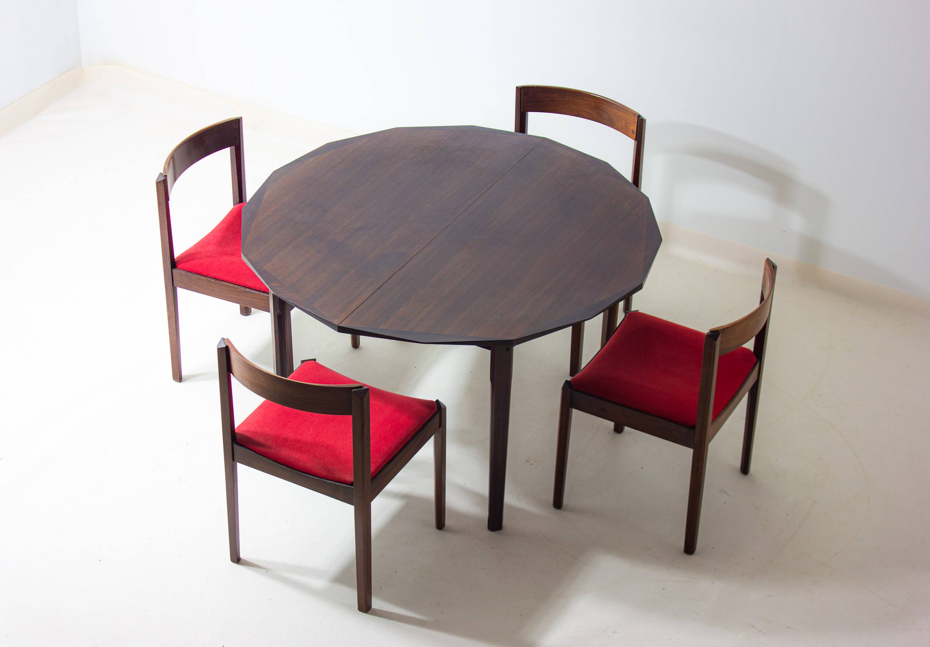 Set of 4 Dino Cavalli dining chairs in rosewood