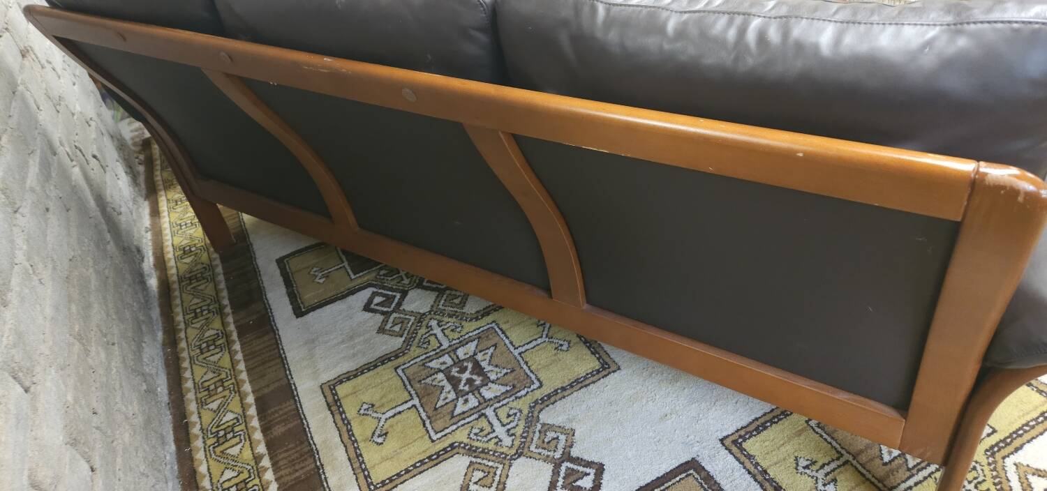 Sofa and armchair set