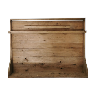 Workshop shelf