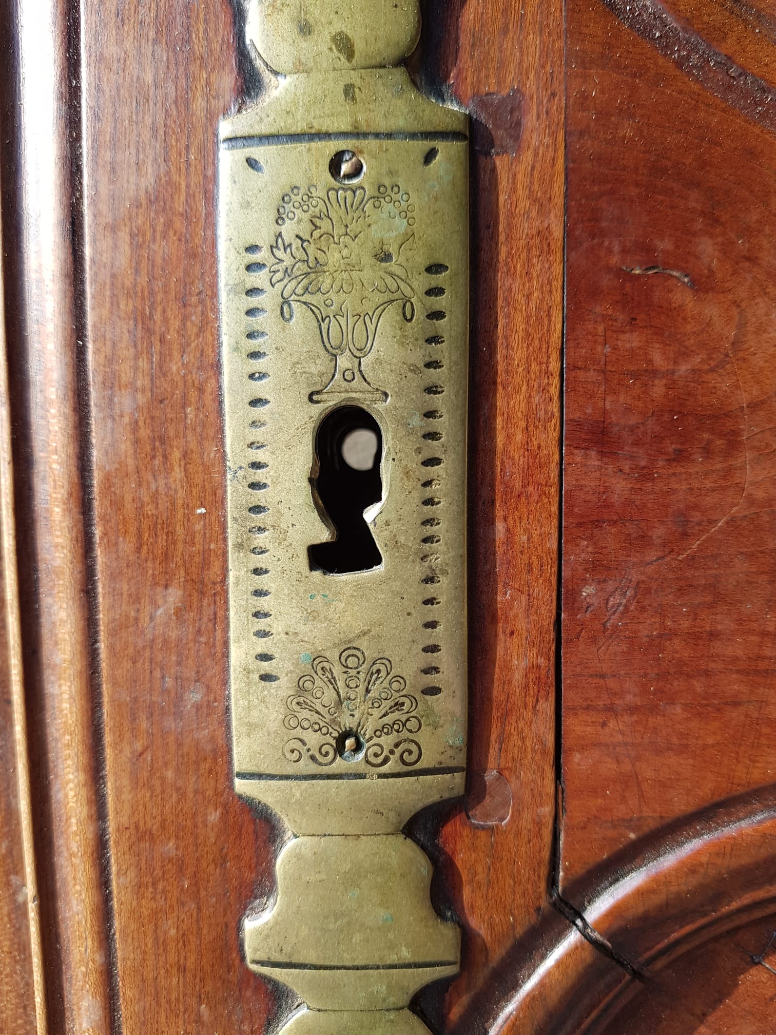 Double doors old wall closet