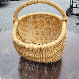 Wicker basket