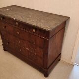 Commode en acajou, plaqué acajou et plateau en marbre noir