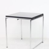 Bauhaus design table model Jean by Eileen Gray