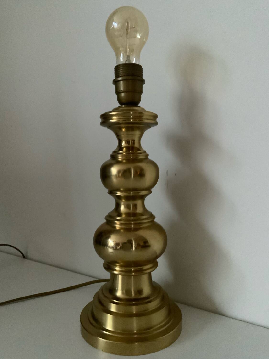 Brass lamp base