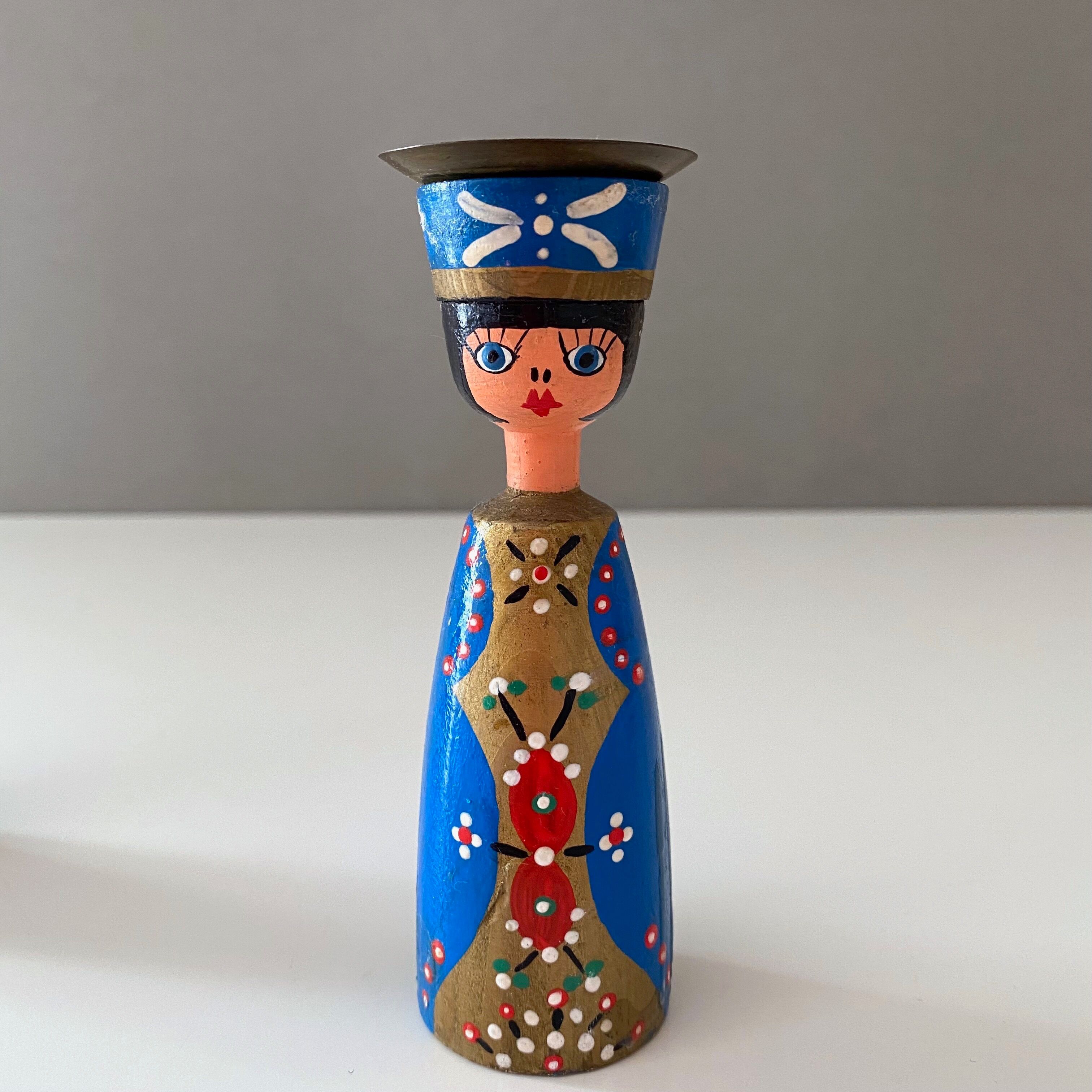 2 vintage candle holder DDR wooden figures, christmas decoration