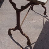 Table bistrot, pieds fonte