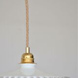 Pleated opaline suspension and jute cord