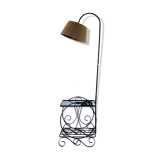 E-reader floor lamp