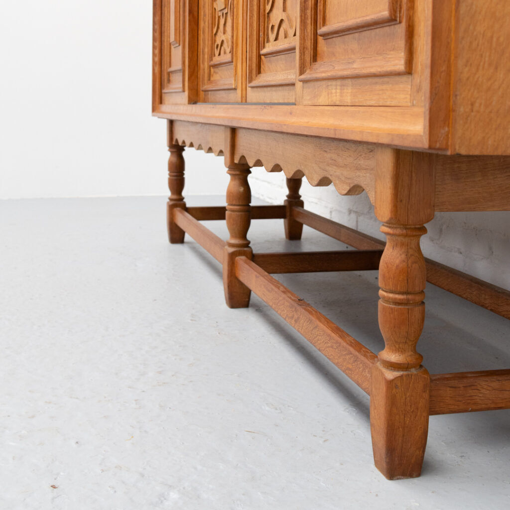 Axel O. Röck oak sideboard, Denmark 1963