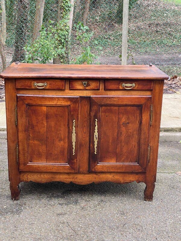Buffet Louis XV en bois massif du 18ème 120cm