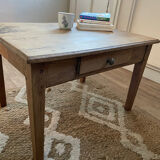 Farmhouse coffee table in solid oak with drawer — rustic style / ca