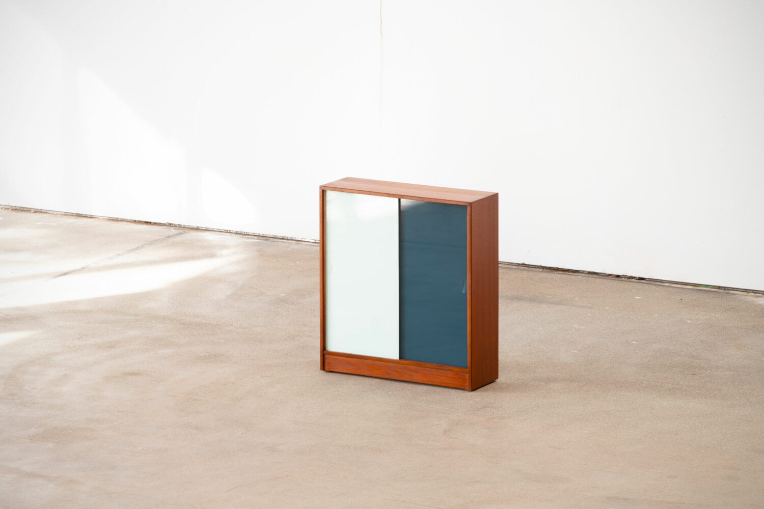 Meuble d’appoint scandinave, 1960